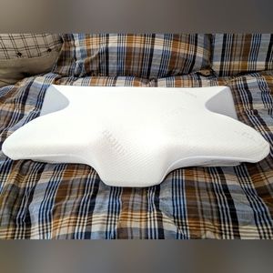 Sutera Dream Deep Memory Foam Pillow with Case